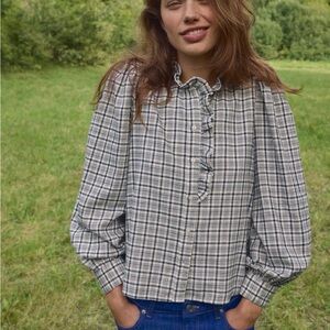 H&M Plaid ruffle collar Button Down Shirt - Black and White